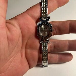 Nouveau quartz watch